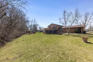 253 Arbor Ln, Bloomingdale, IL 60108 - Photo 23