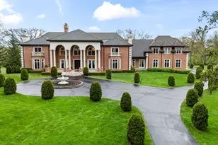 27147 N Chevy Chase Rd, Mundelein, IL 60060 - Photo 1