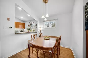 300 Voltz Rd, Northbrook, IL 60062 - Photo 7