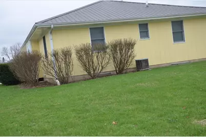 2547 N 4645th Road #B, Somonauk, IL 60552 - Photo 9