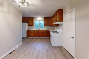 2547 N 4645th Rd, Somonauk, IL 60552 - Photo 5