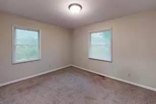 2547 N 4645th Rd, Somonauk, IL 60552 - Photo 17