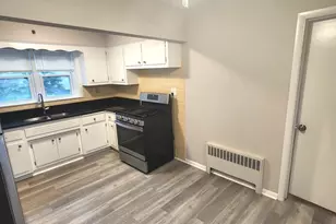 5910 W Gunnison St, Chicago, IL 60630 - Photo 7