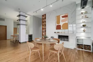 333 W Hubbard St, Chicago, IL 60654 - Photo 7