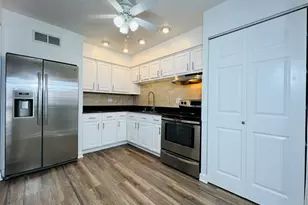 [Address not provided], Arlington Heights, IL 60004 - Photo 5