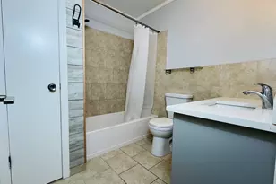 [Address not provided], Arlington Heights, IL 60004 - Photo 13