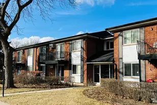 [Address not provided], Arlington Heights, IL 60004 - Photo 1