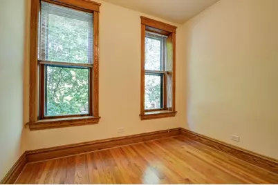 3724 N Fremont Street #2, Chicago, IL 60613 - Photo 9