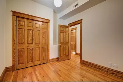 3724 N Fremont Street #2, Chicago, IL 60613 - Photo 7