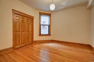 3724 N Fremont St, Chicago, IL 60613 - Photo 11