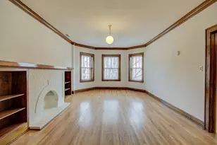 2704 N Mildred Ave, Chicago, IL 60614 - Photo 3