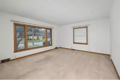 1814 36th Street, Moline, IL 61265 - Photo 5