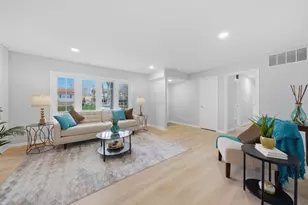 593 Bristol Ln, Elk Grove Village, IL 60007 - Photo 11