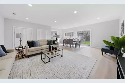 593 Bristol Lane, Elk Grove Village, IL 60007 - Photo 9