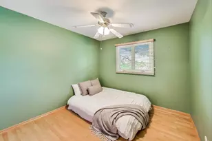 111 S Brighton Pl, Arlington Heights, IL 60004 - Photo 17