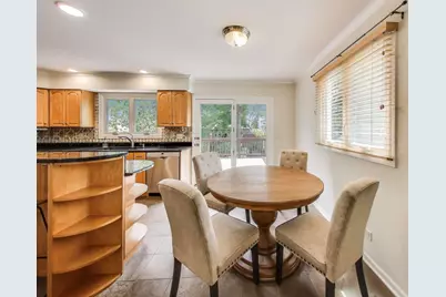 111 S Brighton Place, Arlington Heights, IL 60004 - Photo 7