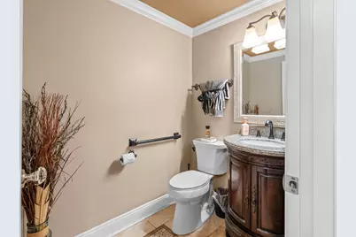 340 Stonehurst Lane, Roselle, IL 60172 - Photo 7