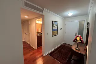 2 Oak Brook Club Dr, Oak Brook, IL 60523 - Photo 7