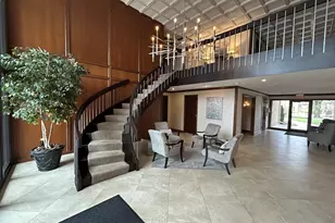 2 Oak Brook Club Dr, Oak Brook, IL 60523 - Photo 3