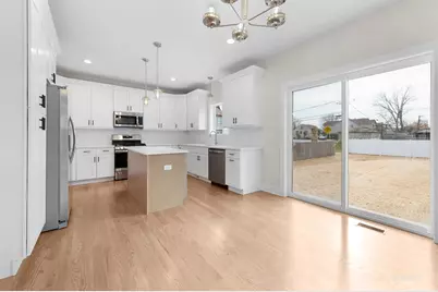 25W275 Doris Avenue, Carol Stream, IL 60188 - Photo 11