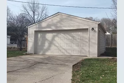 116 N Vale Avenue, Rockford, IL 61107 - Photo 7