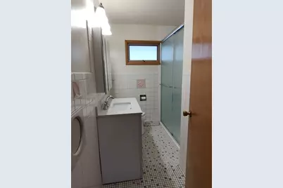 116 N Vale Avenue, Rockford, IL 61107 - Photo 33