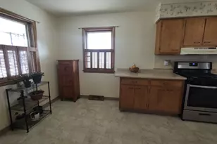 116 N Vale Ave, Rockford, IL 61107 - Photo 21