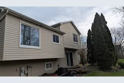 2284 Briarhill Drive, Naperville, IL 60565 - Photo 13