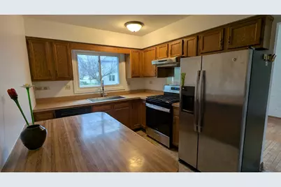 2284 Briarhill Drive, Naperville, IL 60565 - Photo 3