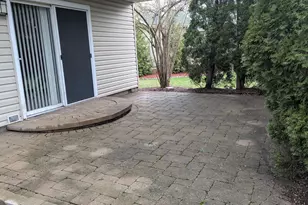 2284 Briarhill Dr, Naperville, IL 60565 - Photo 15