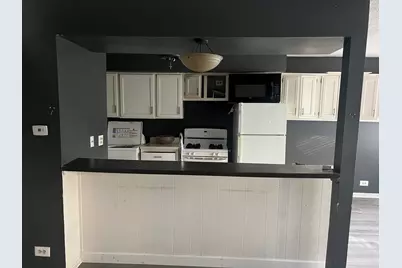 1085 Cove Drive, Prospect Heights, IL 60070 - Photo 7