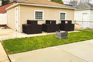 5110 W Hutchinson St, Chicago, IL 60641 - Photo 13