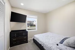 205 Villa Rd, Streamwood, IL 60107 - Photo 11