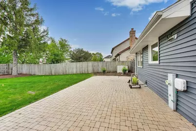 1101 Oakwood Drive, Westmont, IL 60559 - Photo 29