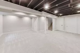 1101 Oakwood Dr, Westmont, IL 60559 - Photo 25