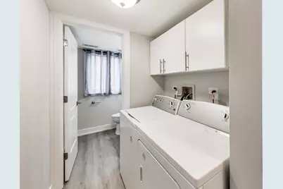 1101 Oakwood Drive, Westmont, IL 60559 - Photo 17