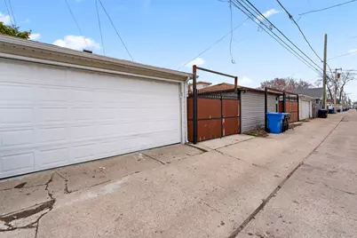 6145 W Fletcher Street, Chicago, IL 60634 - Photo 33