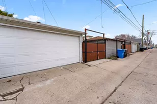 6145 W Fletcher St, Chicago, IL 60634 - Photo 33
