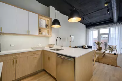 2725 Thatcher Avenue #404, River Grove, IL 60171 - Photo 3