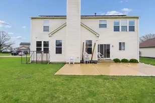 210 Honeysuckle St, Bolingbrook, IL 60490 - Photo 35