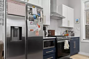 2451 N Albany Ave, Chicago, IL 60647 - Photo 7