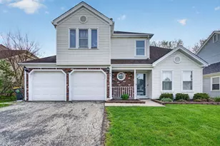 81 Washington Ave, Streamwood, IL 60107 - Photo 1