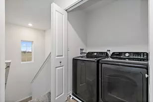 2563 Bella Dr, Pingree Grove, IL 60140 - Photo 15