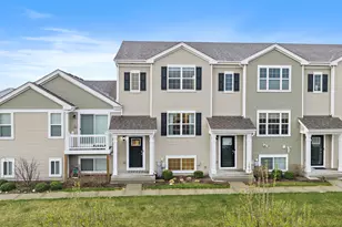 2563 Bella Dr, Pingree Grove, IL 60140 - Photo 1