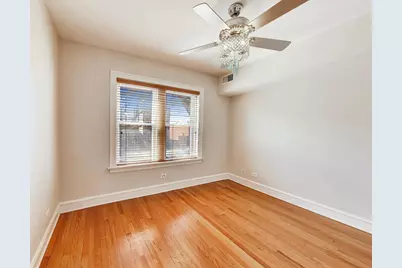 1734 W Foster Avenue #1, Chicago, IL 60640 - Photo 7