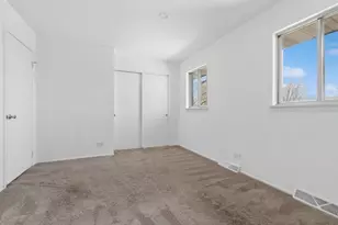 2033 Lioncrest Dr, Richton Park, IL 60471 - Photo 11