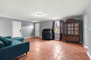 201 Kathlyn Pl, Joliet, IL 60436 - Photo 13