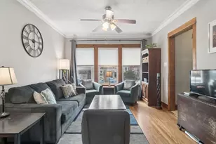 4848 W Grace St, Chicago, IL 60641 - Photo 3