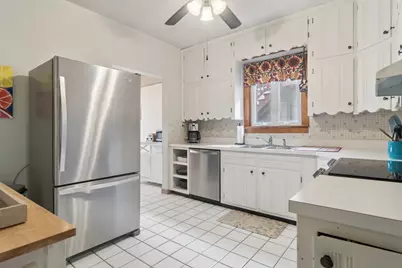 4848 W Grace Street, Chicago, IL 60641 - Photo 5