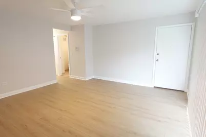 9813 Bianco Terrace #A, Des Plaines, IL 60016 - Photo 5